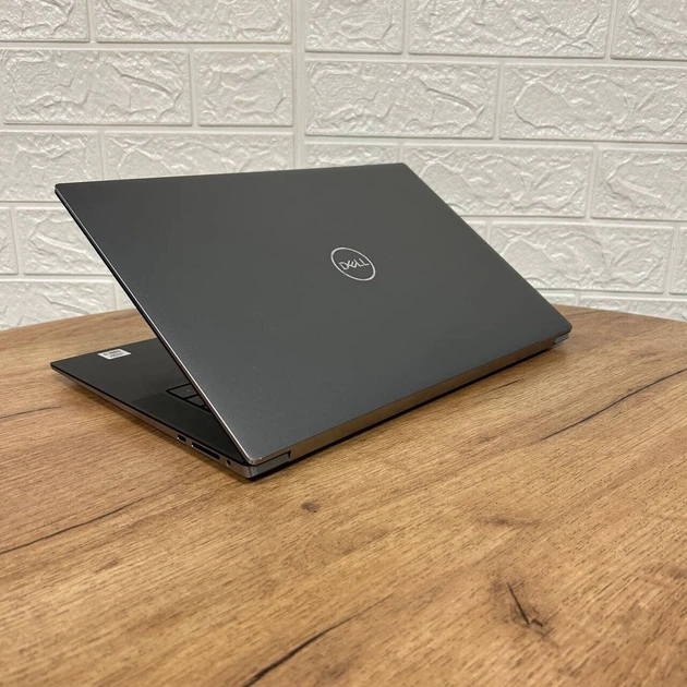 JC1084　極美品 デル Precision 5550 UHD+ タッチ液晶 32GB 綺麗　大画面　大容量　高性能 Мобильная рабочая станция Dell Precision 5550 / 15.6