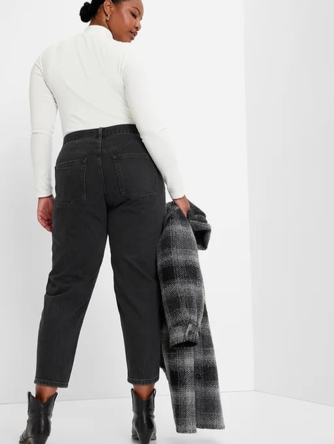 Jeansy mom fit damskie GAP 406726-00 28 Czarne (1200112059036) - obraz 4