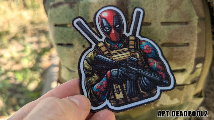 Военный шеврон Shevron.patch Дэдпул с автоматом тактический на липучках (DEADPOOL2) - изображение 2