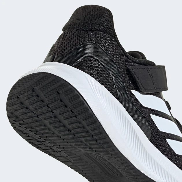 Дитячі кросівки для хлопчика Adidas Runfalcon 5 El C IE8574 28
