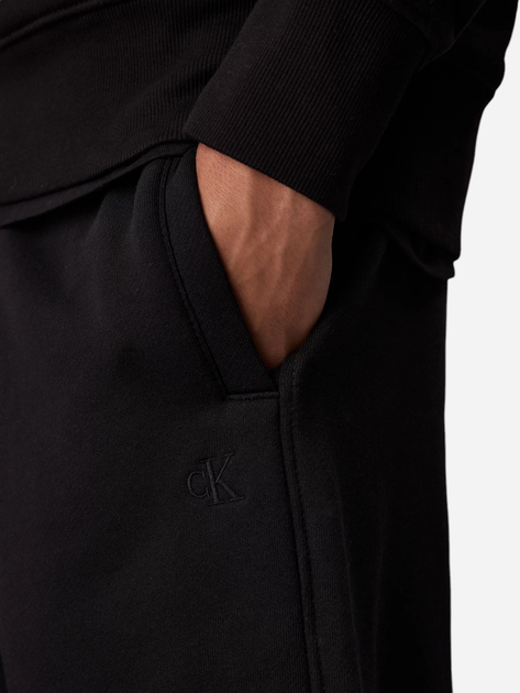 Спортивні штани чоловічі Calvin Klein J30J326401-BEH L Чорні (8720639290246) - зображення 4
