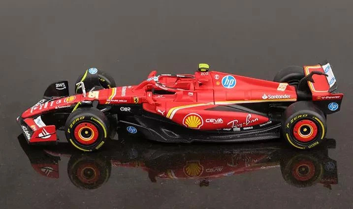 Коллекционная модель Bburago F1 Ferrari SF24 Сезон 2024 Season