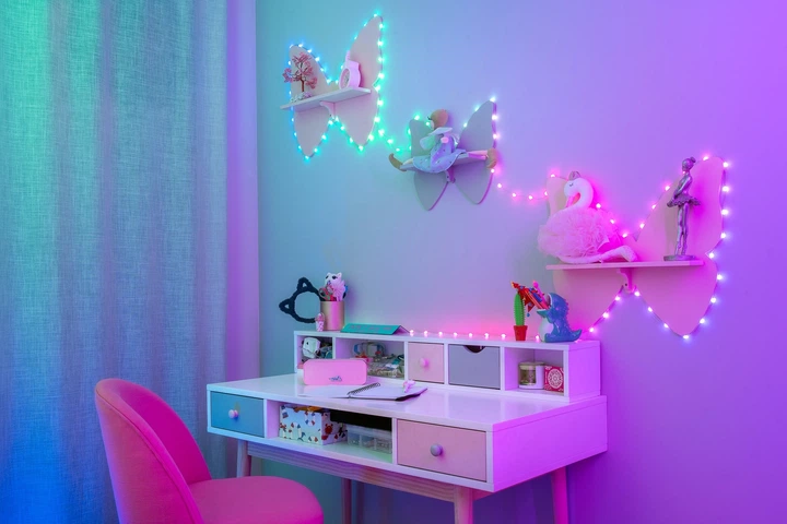 Світлодіодна Smart LED гірлянда Twinkly Candies Heart RGB 100 IP20 6 м USB-C кабель Прозорий (TWKH100RGB-T) - зображення 12