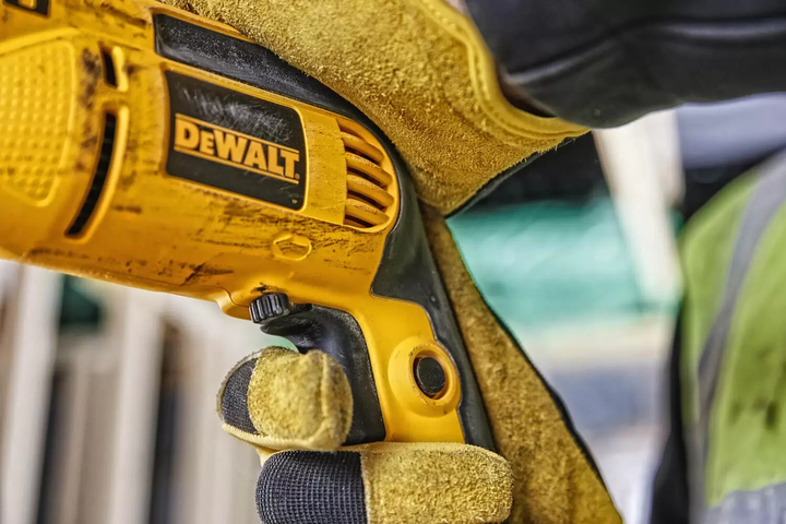 Дриль ударний DeWalt (DWD024) - зображення 5