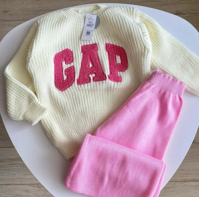 Вязаный комплект для девочки GAP, свитер и брюки палаццо, Розовый, рост 104 см (2374779509-KID) - Фото 2 Вязаный комплект для девочки GAP, свитер и брюки палаццо, Розовый, рост 104 см (2374779509-KID) - изображение 2