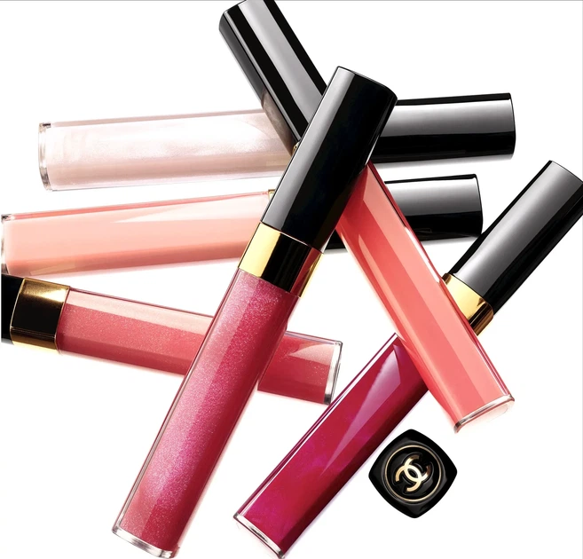 Блеск Для Губ Chanel Levres Scintillantes Glossimer 176 Crushed Cherry 5.5 Мл Насыщенный Бордовый - Фото 7 Блеск Для Губ Chanel Levres Scintillantes Glossimer 176 Crushed Cherry 5.5 Мл Насыщенный Бордовый - изображение 7