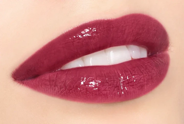 Блеск Для Губ Chanel Rouge Coco Gloss 826 5.5 Мл Rouge Grenat - Фото 5 Блеск Для Губ Chanel Rouge Coco Gloss 826 5.5 Мл Rouge Grenat - изображение 5