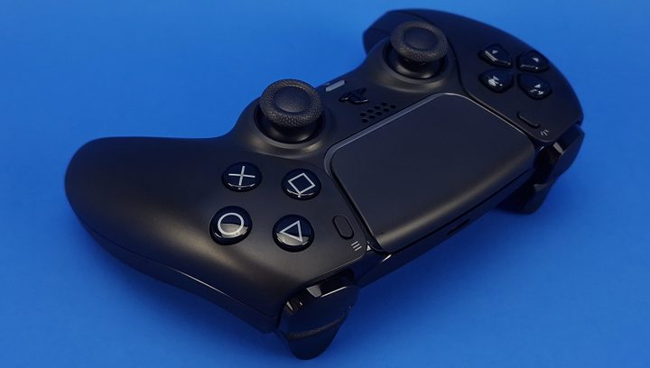 Набор Консоль Sony PlayStation 5 Pro 2TB White + Геймпад Беспроводной DualSense Midnight Black + Зарядное Устройство Проводной DualSense - изображение 5