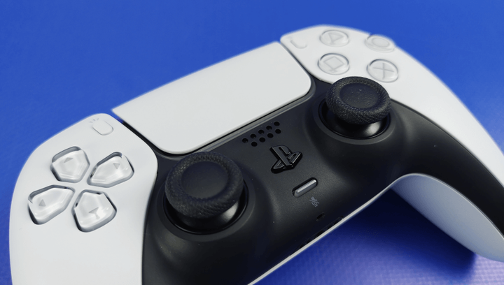 Набор Консоль Sony PlayStation 5 Pro 2TB White + Геймпад Беспроводной DualSense - Фото 5 Набор Консоль Sony PlayStation 5 Pro 2TB White + Геймпад Беспроводной DualSense - изображение 5
