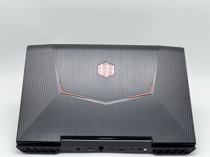 Игровой ноутбук CyberPowerPC Tracer III 17 Gaming / 17.3" (1920x1080) IPS / Intel Core i7-8750H (6 (12) ядер по 2.2 - 4.1 GHz) / 16 GB DDR4 / 512 GB SSD / nVidia GeForce GTX 1050 Ti, 4 GB GDDR5, 128-bit / WebCam б/у - Фото 5 Игровой ноутбук CyberPowerPC Tracer III 17 Gaming / 17.3" (1920x1080) IPS / Intel Core i7-8750H (6 (12) ядер по 2.2 - 4.1 GHz) / 16 GB DDR4 / 512 GB SSD / nVidia GeForce GTX 1050 Ti, 4 GB GDDR5, 128-bit / WebCam б/у - изображение 5