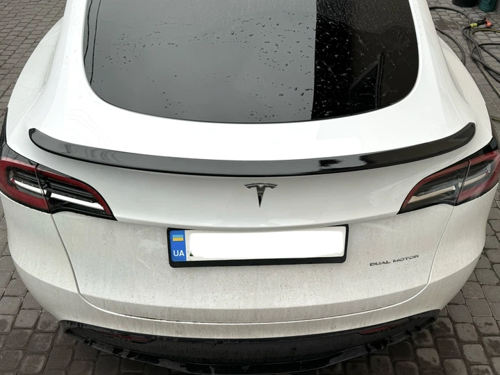 Спойлер лип на багажник Tesla Model Y 2020-, черный глянец KINDLE для Tesla Model Y 2020- (4023) - изображение 2