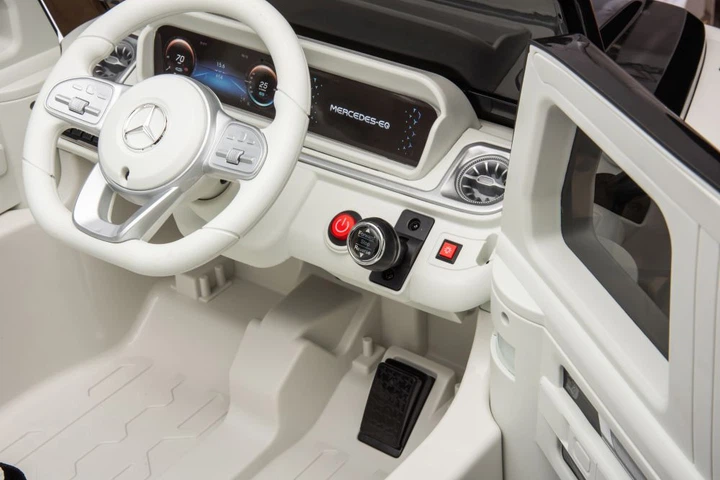 Samochód elektryczny dla dzieci LEAN Toys Mercedes EQG 4x4 Biały (5905884459485) - obraz 7