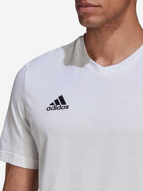 T-shirt męski w serek adidas ENT 22 Tee HC0452 M Biały (4065418933681) - obraz 4