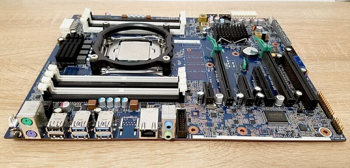 Комплект: Материнская плата HP Z440 / Intel Xeon E5-2680 v4 (14 (28) ядер по 2.4 - 3.3 GHz) (i7-10700) / Socket LGA 2011 v3+v4 / NVMe boot + рамка крепления 2011 (для башни кулера) б/у - изображение 2
