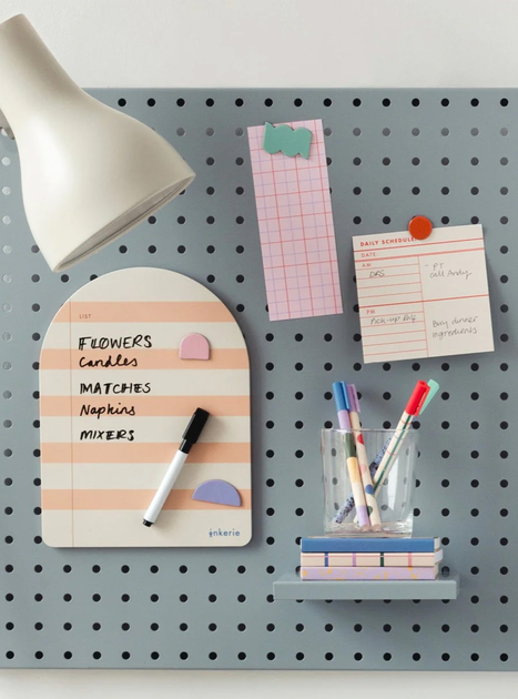 Tablica magnetyczna na notatki Kikkerland Memo Board Pink (0612615119710) - obraz 3