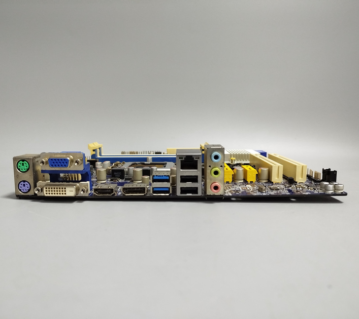 Материнская плата Foxconn B75M (s1155/B75/4xDDR3) БУ – фото, отзывы ...