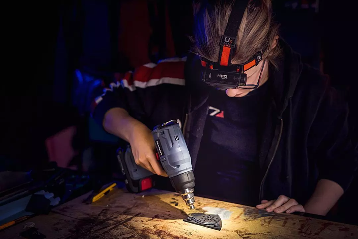 Будівельний фен акумуляторний Graphite Energy+ 18V 58G082 без акумулятора та зарядного пристрою (5902062503497) - зображення 10