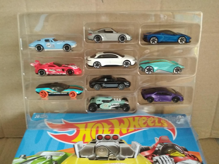 Набор машинок 20 шт Hot Wheels Хот Вилс Basic Car 20 - Pack