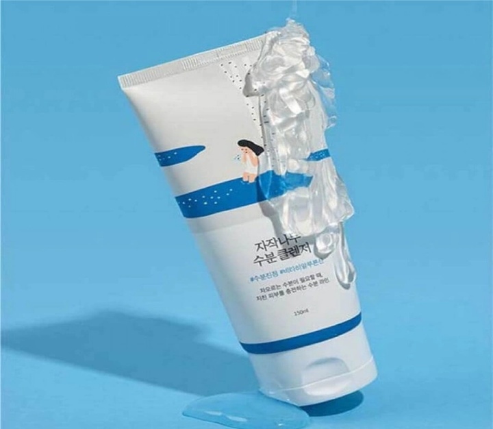 Зволожувальний гель для очищення шкіри обличчя Round Lab Birch Juice Moisturizing Cleanser 150ml - изображение 2