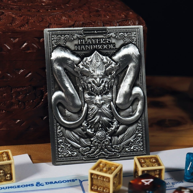 Plakietka kolekcjonerska Fanatik Dungeons & Dragons Players Handbook Limited Edition (5060662467707) - obraz 5