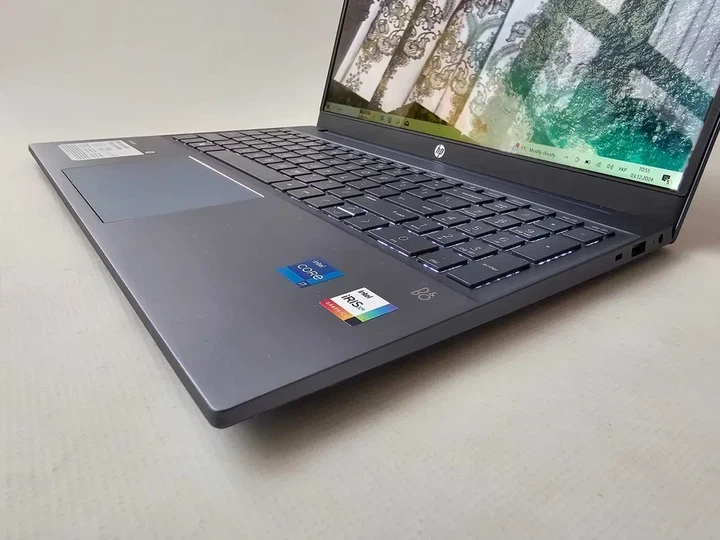 Ноутбук HP Pavilion 15-eg1077nr i7 1195G7/RAM 12GB/SSD 256GB/WIN 10 Б\В - Фото 3 Ноутбук HP Pavilion 15-eg1077nr i7 1195G7/RAM 12GB/SSD 256GB/WIN 10 Б\В - зображення 3