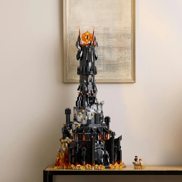 Конструктор LEGO Icons Властелин колец: Барад-дур 5471 деталь