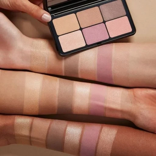 Палетка Kiko Milano Irresistible Total Look Face Powder Palette 01 Light-Medium 15 г - зображення 2