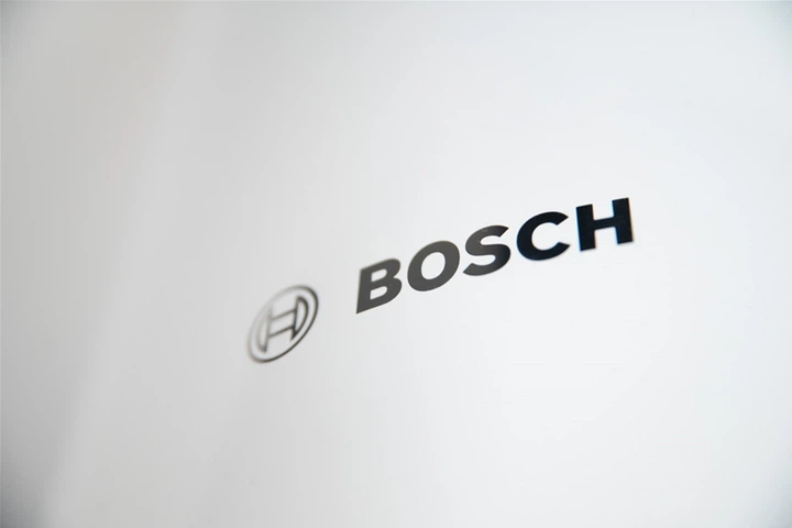 Бойлер BOSCH TR2000T 50 SB Tronic 2000 T слим 7736504520 - изображение 6