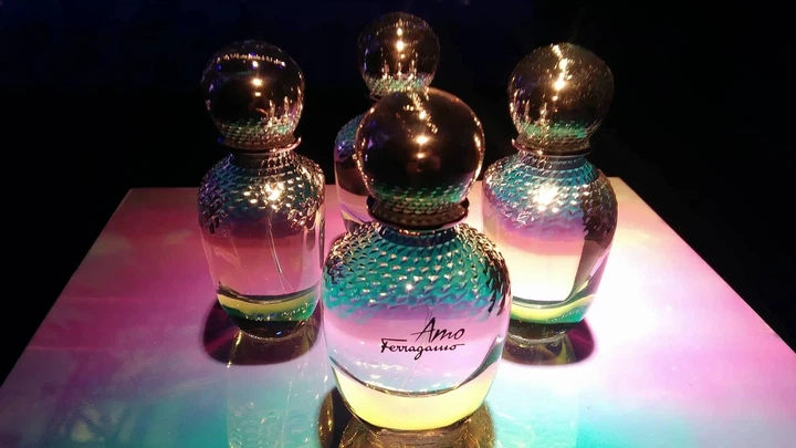 Парфюмированная вода Salvatore Ferragamo Amo Ferragamo для женщин