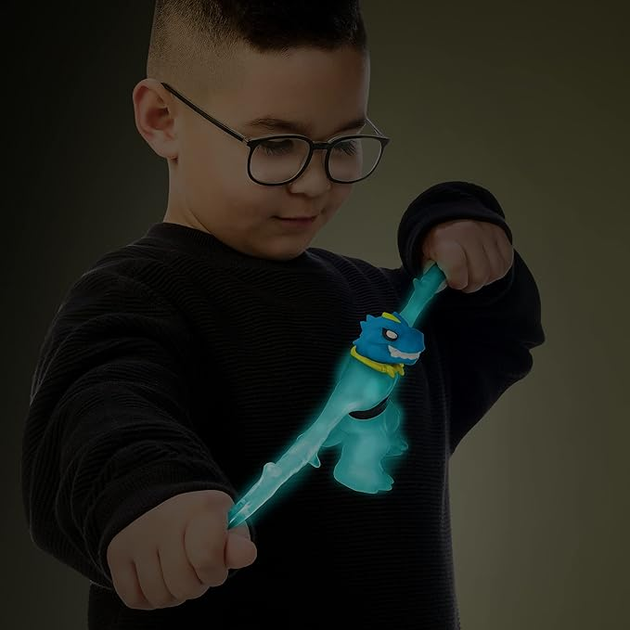 Rozciągliwa figurka GooJitZu Heroes Glow Shifters Tyro vs Rock Jaw GOJ42620 (0630996426203) - obraz 8