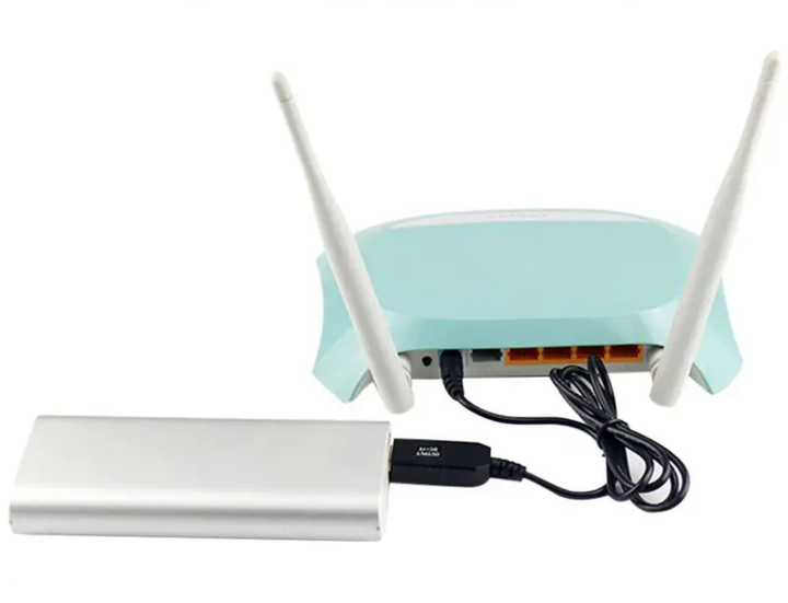 Підвищуючий перетворювач 9-12В, 1А, 5.5*2.1мм, USB-кабель для живлення роутера, відеокамер від Power Bank - Фото 5 Підвищуючий перетворювач 9-12В, 1А, 5.5*2.1мм, USB-кабель для живлення роутера, відеокамер від Power Bank - зображення 5