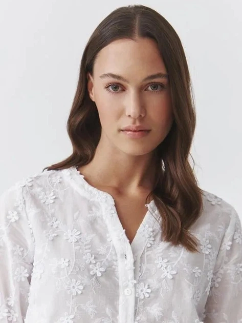 Bluzka damska Tatuum Relia T2501.044 36 Biała (5900142395314) - obraz 4