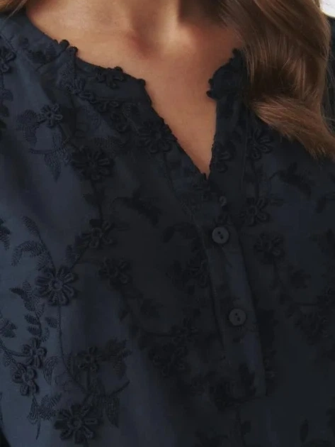 Блузка жіноча Tatuum Relia T2501.044 40 Темно-синя (5900142395406) - зображення 5