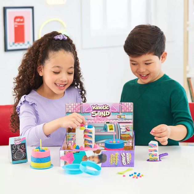 Кінетичний пісок Spin Master Kinetic Sand Rainbow Cake Shoppe 680 г (0778988495575) - зображення 5