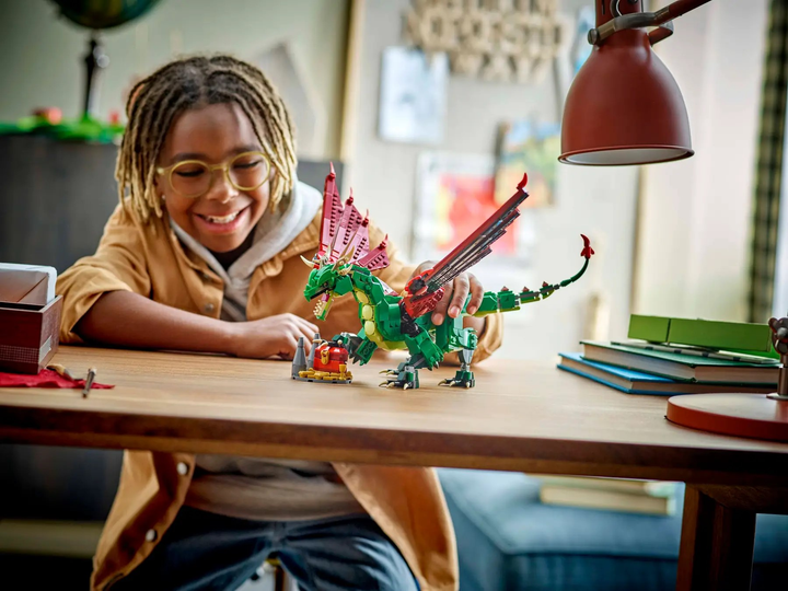 Zestaw klocków LEGO Creator 3 w 1 Średniowieczny smok 715 elementów (31161) - obraz 10