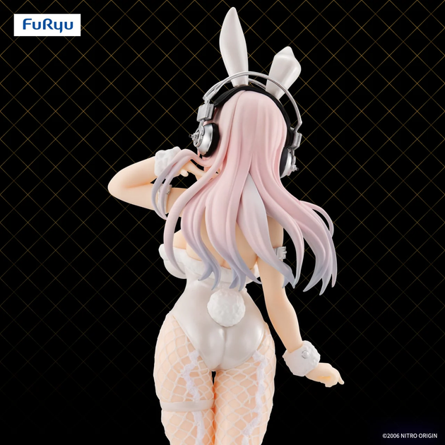 Фигурка FuRyu BiCute Bunnies Виртуальная певица Супер Сонико Super Sonico 30 см F BB SSW 30 - изображение 3
