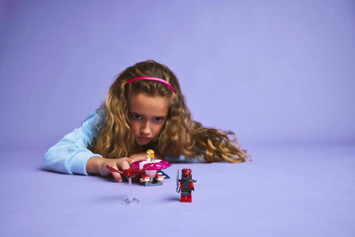 Zestaw klocków LEGO Ninjago Smoczy spinner Spinjitzu Sory 56 elementów (71824) - obraz 9