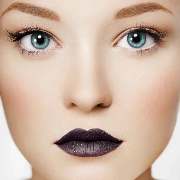 Глиттерная помада для губ Черная Stargazer Glitter Lipstick Black - изображение 4