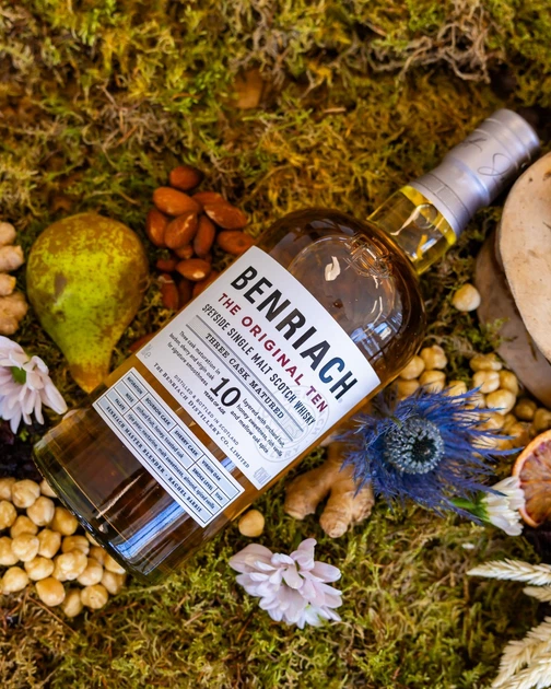 Виски Benriach 10 YO 0.7 л 43% в тубусе (5060399680547) – фото