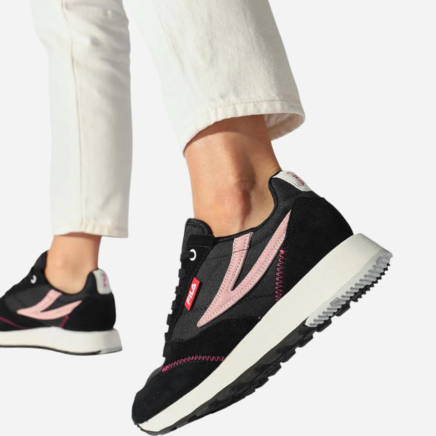 Buty do biegania damskie z amortyzacją Fila Run Formation FFW0298-83241 37 Czarne (8719477769878) - obraz 2