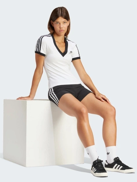 Шорты женские Adidas Originals 3 S Lgns 1/4 IP2980 L Black (4067886159372) - Фото 3 Шорты женские Adidas Originals 3 S Lgns 1/4 IP2980 L Black (4067886159372) - изображение 3