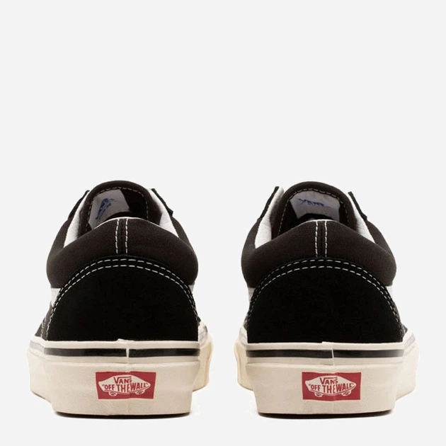 Tenisówki damskie do kostki Vans UA Old Skool DX VN0A38G2PXC 38.5 Czarne (191479051607) - obraz 5