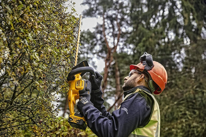 Zestaw narzędzi akumulatorowych DeWalt nożyce do żywopłotu i podkaszarka do trawy DCMHT563/DCMST561 (5035048752135) - obraz 9