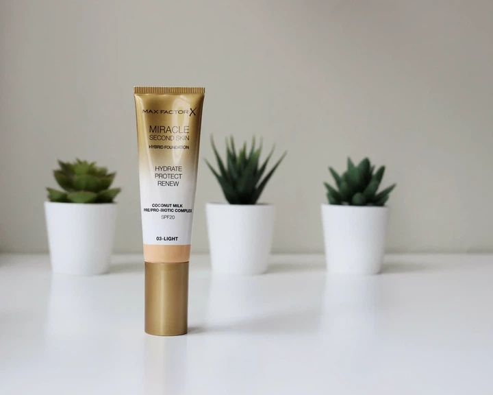Тонирующая Основа Тинт Для Лица Max Factor Miracle Second Skin Foundation 03 Light Тестер - изображение 4