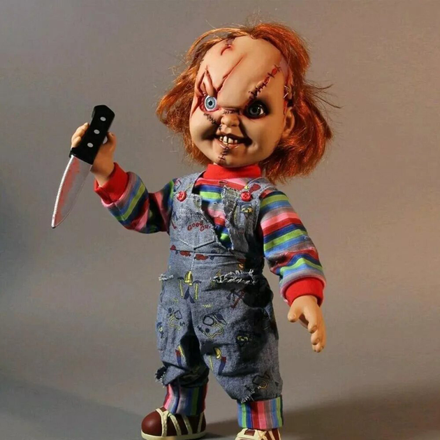 Лялька Mezco Toyz Chucky Child's Play зі звуком 38 см (696198780031) - зображення 5