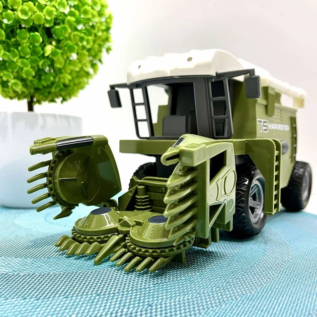 Комбайн на радиоуправлении LIMO TOY с резиновыми колесами 21 см