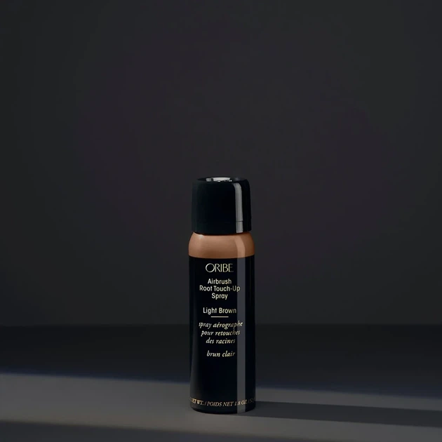 Спрей для маскировки отросших корней и седины Airbrush Root Touch-Up Spray Oribe Light Brown 75 мл - Фото 1 Спрей для маскировки отросших корней и седины Airbrush Root Touch-Up Spray Oribe Light Brown 75 мл - изображение 1
