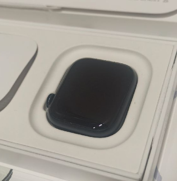 Смарт-годинник Apple Watch Series 9 GPS 41mm Midnight Aluminium Case with Midnight Sport Band - M/L (MR8X3) (SGJN5Q1PXQG) - Уцінка - зображення 3