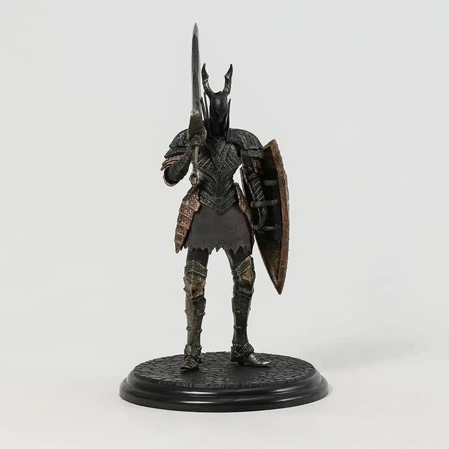 Коллекционная фигурка Black Knight Черный Рыцарь из Дарк Соулс Dark Souls | Легендарный воин тьмы 22 см - Фото 3 Коллекционная фигурка Black Knight Черный Рыцарь из Дарк Соулс Dark Souls | Легендарный воин тьмы 22 см - изображение 3