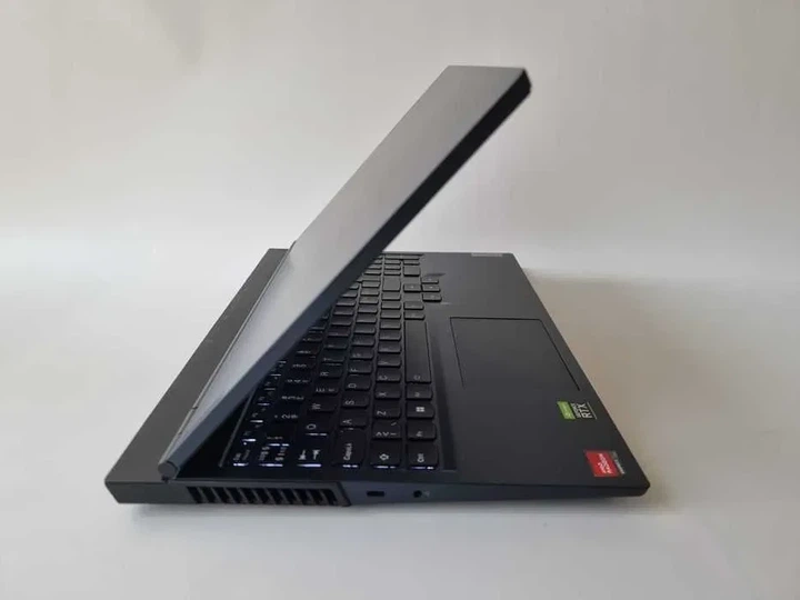Ноутбук Lenovo Legion 5 15ACH6H R7 5800H/RTX 3070/RAM 16GB/SSD 1TB/IPS 165Hz Б\В - Фото 5 Ноутбук Lenovo Legion 5 15ACH6H R7 5800H/RTX 3070/RAM 16GB/SSD 1TB/IPS 165Hz Б\В - зображення 5